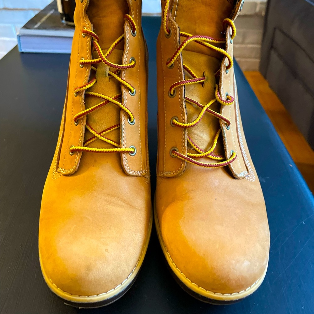 Timberland WOMEN'S AMSTON 6-INCH BOOTS 9.5